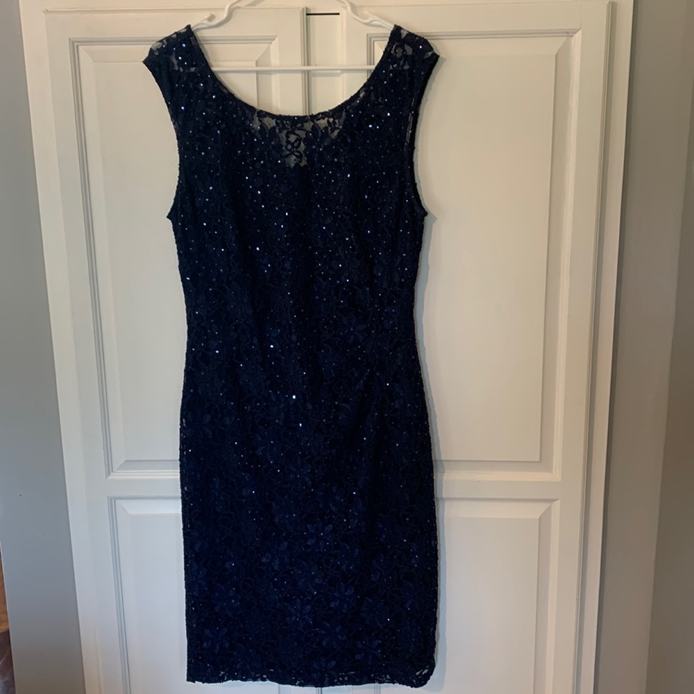 Navy blue Mesh/appliqué/sequins sleeveless dress.Sz 12. Special occasion, pretty